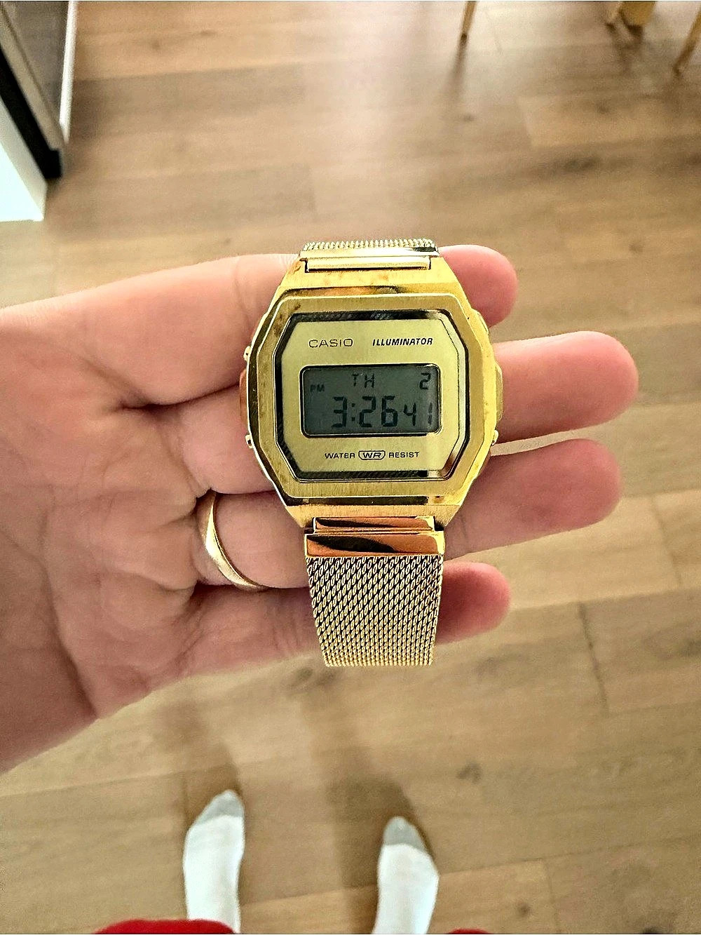 Casio Vintage A700WMG-9AVT Gold-Tone Mesh Digital Watch